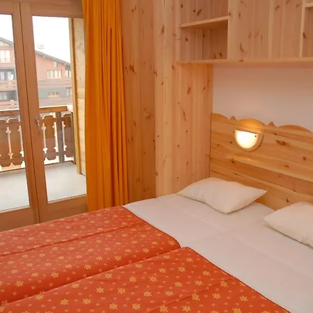Le Pracondu T63-sup Apartment *